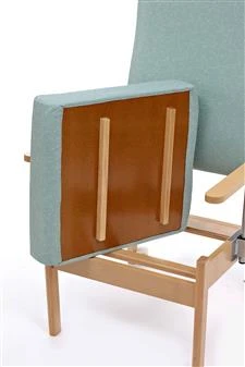 Cambridge Patient Chairs With Drop Down Arms 6 Cambridge Patient Chairs With Drop Down Arms - Image 6